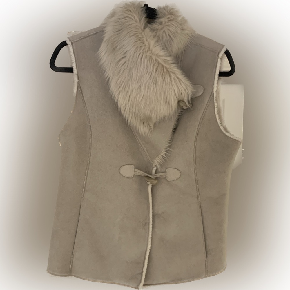 Tristan faux fur vest M